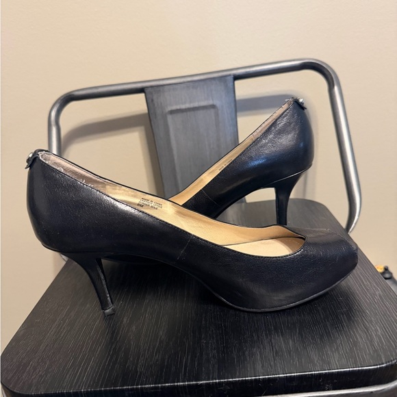 Michael Kors Elegant Black Peep Toe Heels - Picture 6 of 12